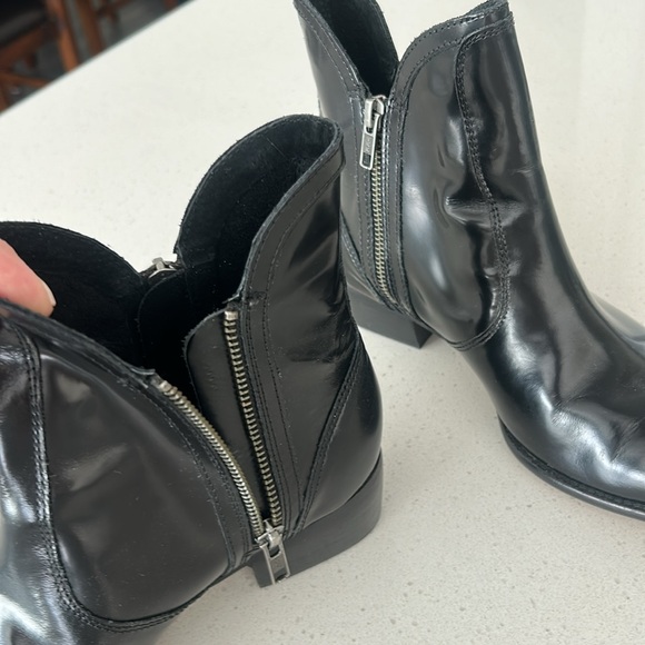 Seychelles Lucky Penny Patent Leather Booties Black Size 8 - Picture 14 of 16